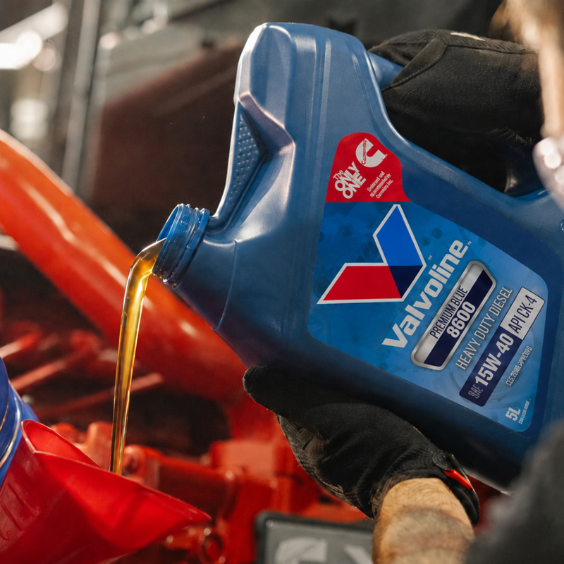 Premium Blue™ 8600 15W-40 Diesel Engine Oil 5L